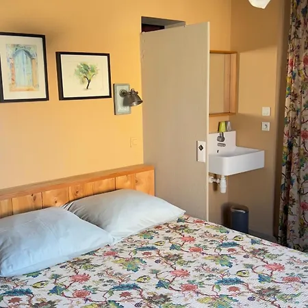 Panzió Casa-tena-sorede 3*